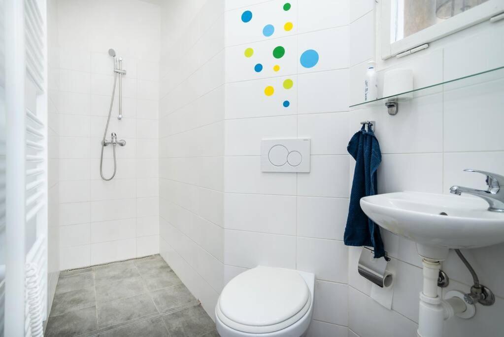 Bright, Spacious Apartment In The Historic Centre Praga Exterior foto